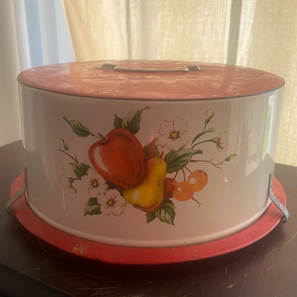 Vintage Metal Cake Carrier Cover